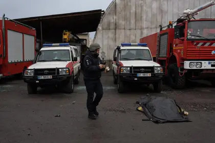 РФ вдарила по пожежній частині у Херсоні: є жертва та постраждалі