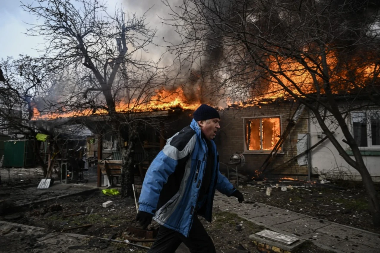 كييف تؤكد مقتل شخصين في أوكرانيا رغم إعلان روسيا وقف إطلاق النار