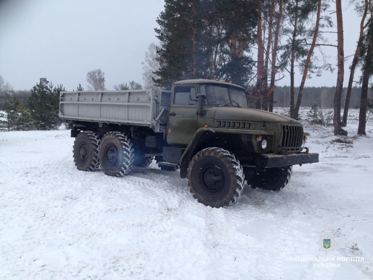 Military hardware found by National Police that was allegedly plundered from military bases and put up for sale.