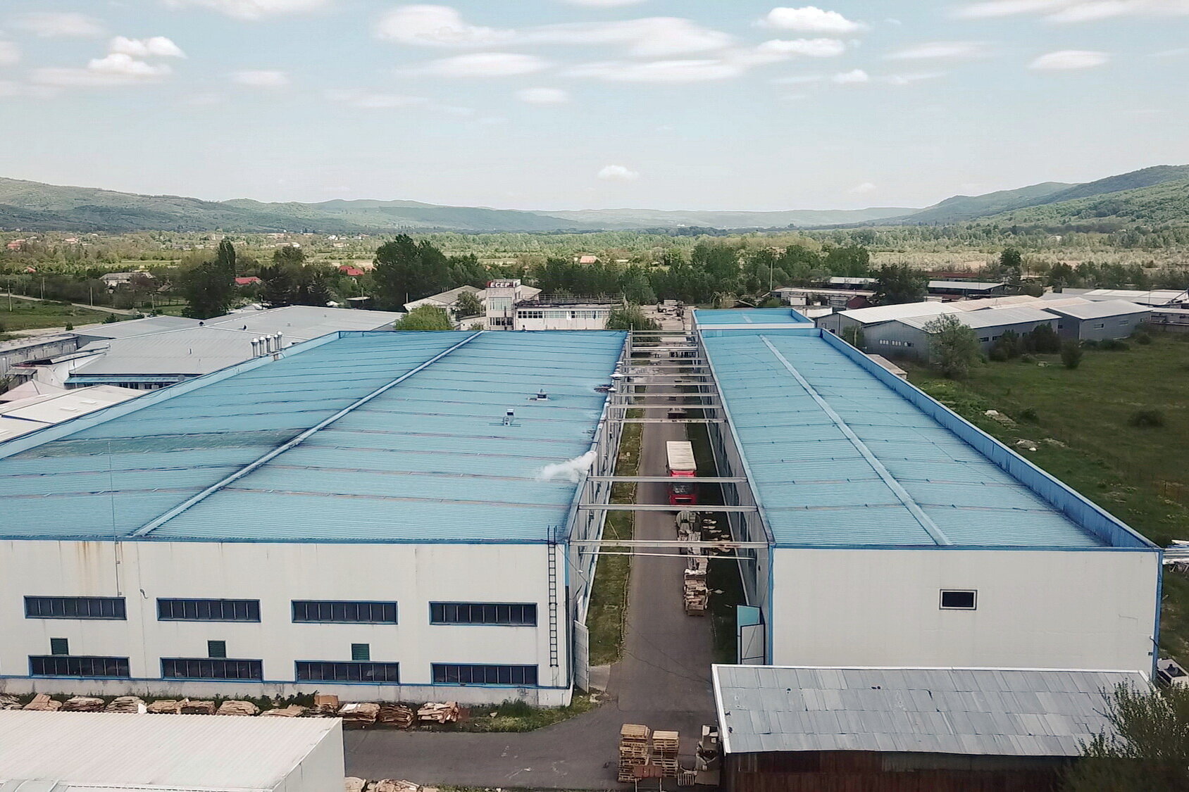 China Tobacco’s only factory in Europe is located a few hours’ drive north of Romania’s capital, Bucharest. Over the past seven years, it has flooded Ukraine with at least half a billion cigarettes. 