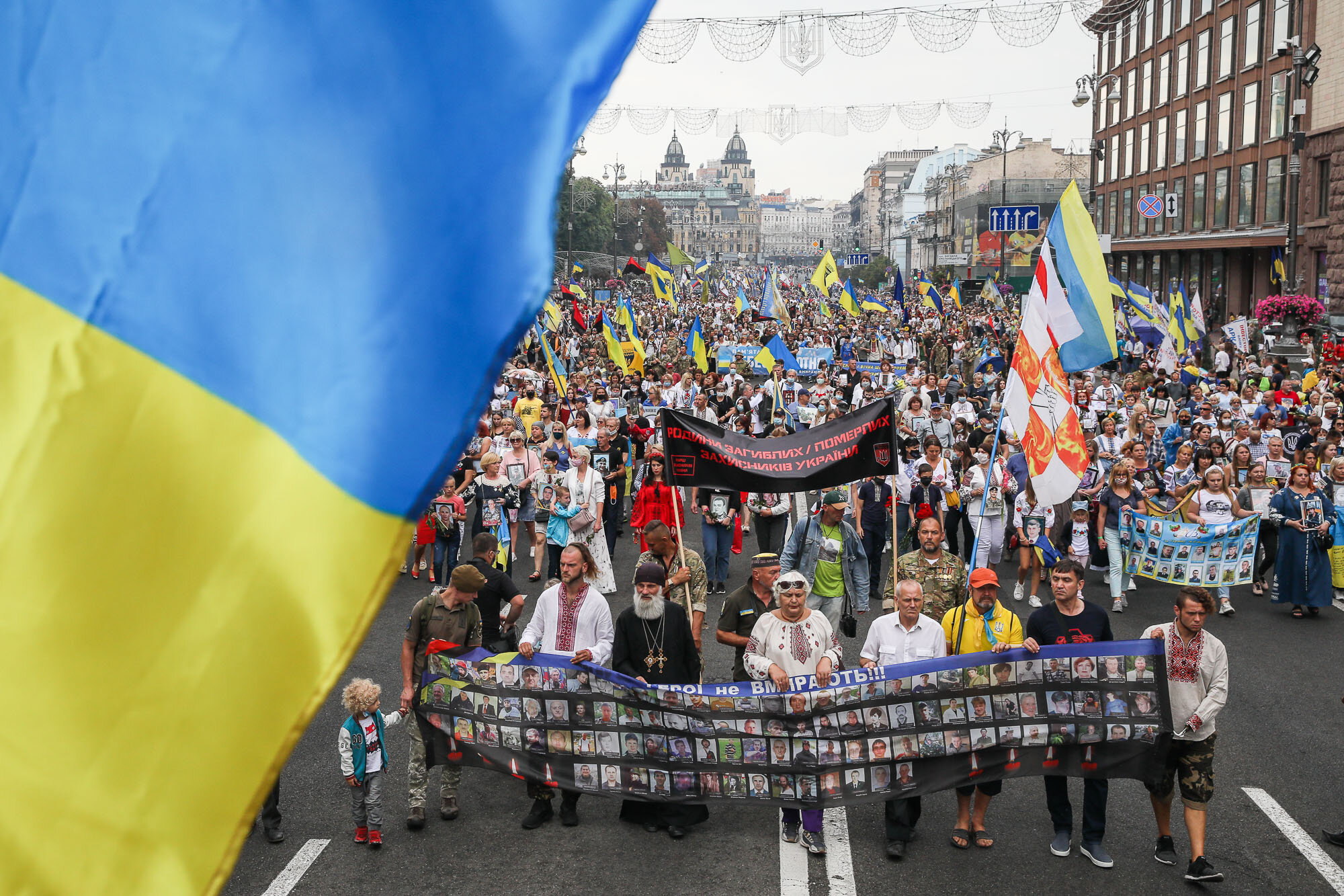 Ukrainian veterans and activists participate in the March of Defenders of Ukraine as part of Ukraine&#8217;s Independence Day celebrations in Kyiv on Aug. 24, 2020.