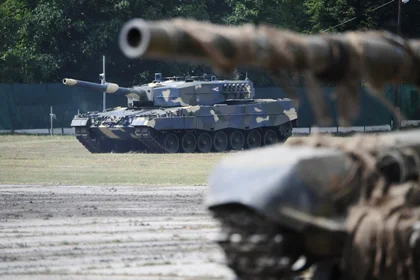 Last Week in Ukraine: West to Send Tanks while Russia Dogged by Internal Elite Crisis