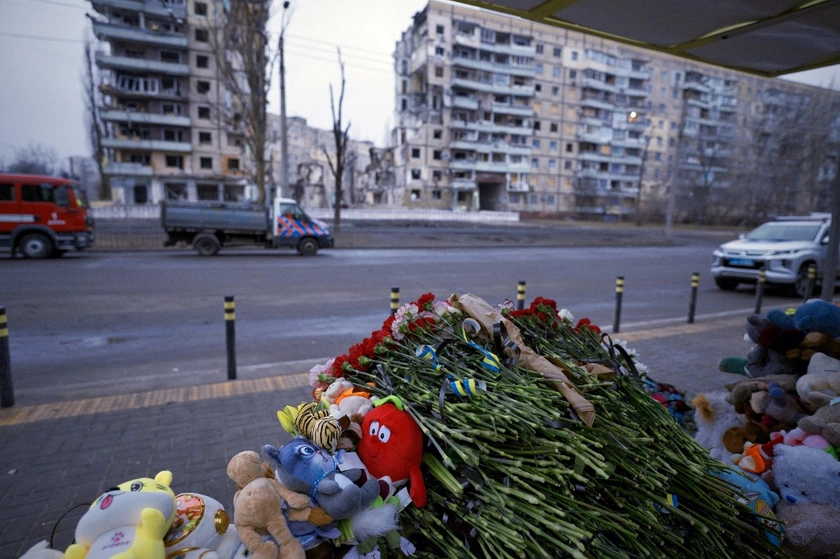 Four Detained at Moscow Memorial for Dnipro Victims