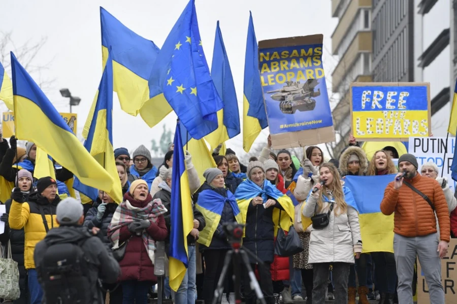 الحرب تقرّب أوكرانيا من الاتحاد الأوروبي لكن انضمامها إليه لا يزال بعيدًا