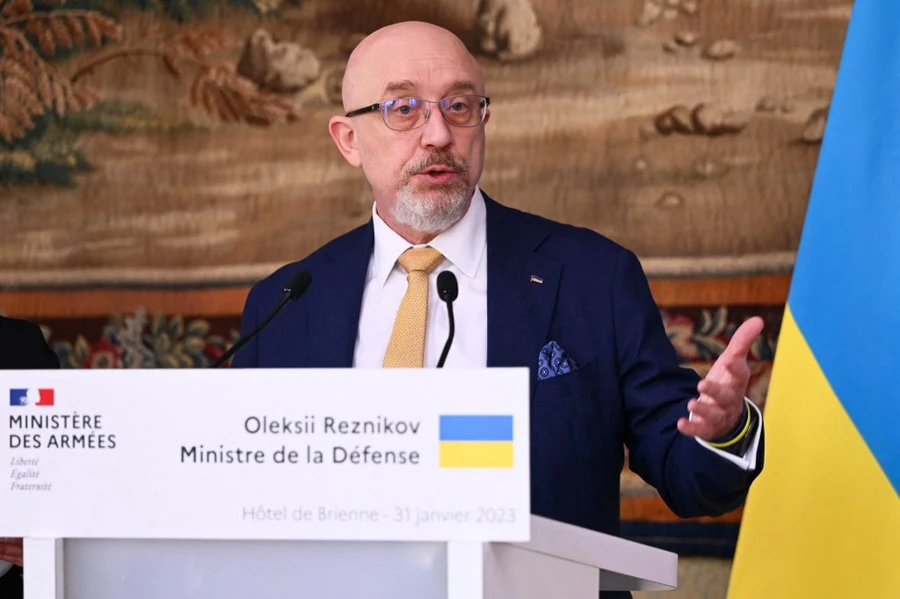 Defense Minister Vows to Fight for Ukraine ‘Regardless of Position’ Amid Resignation Rumors