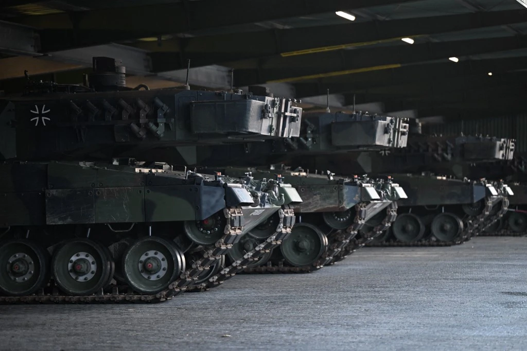 Germany Authorizes Manufacturers to Send Leopard 1 Tanks to Ukraine