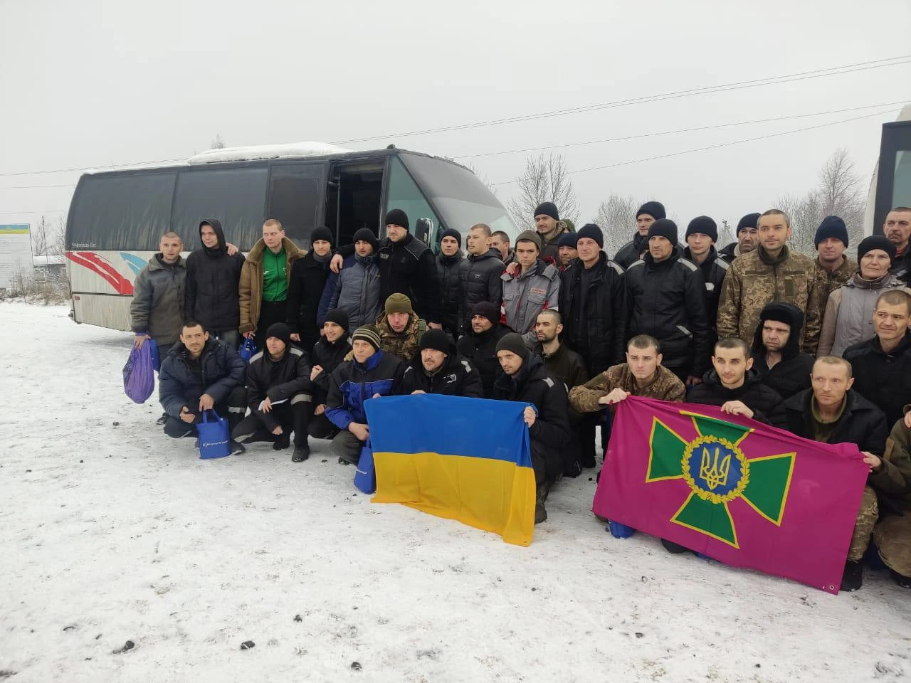 Ukraine Returns 116 Defenders in POW Swap