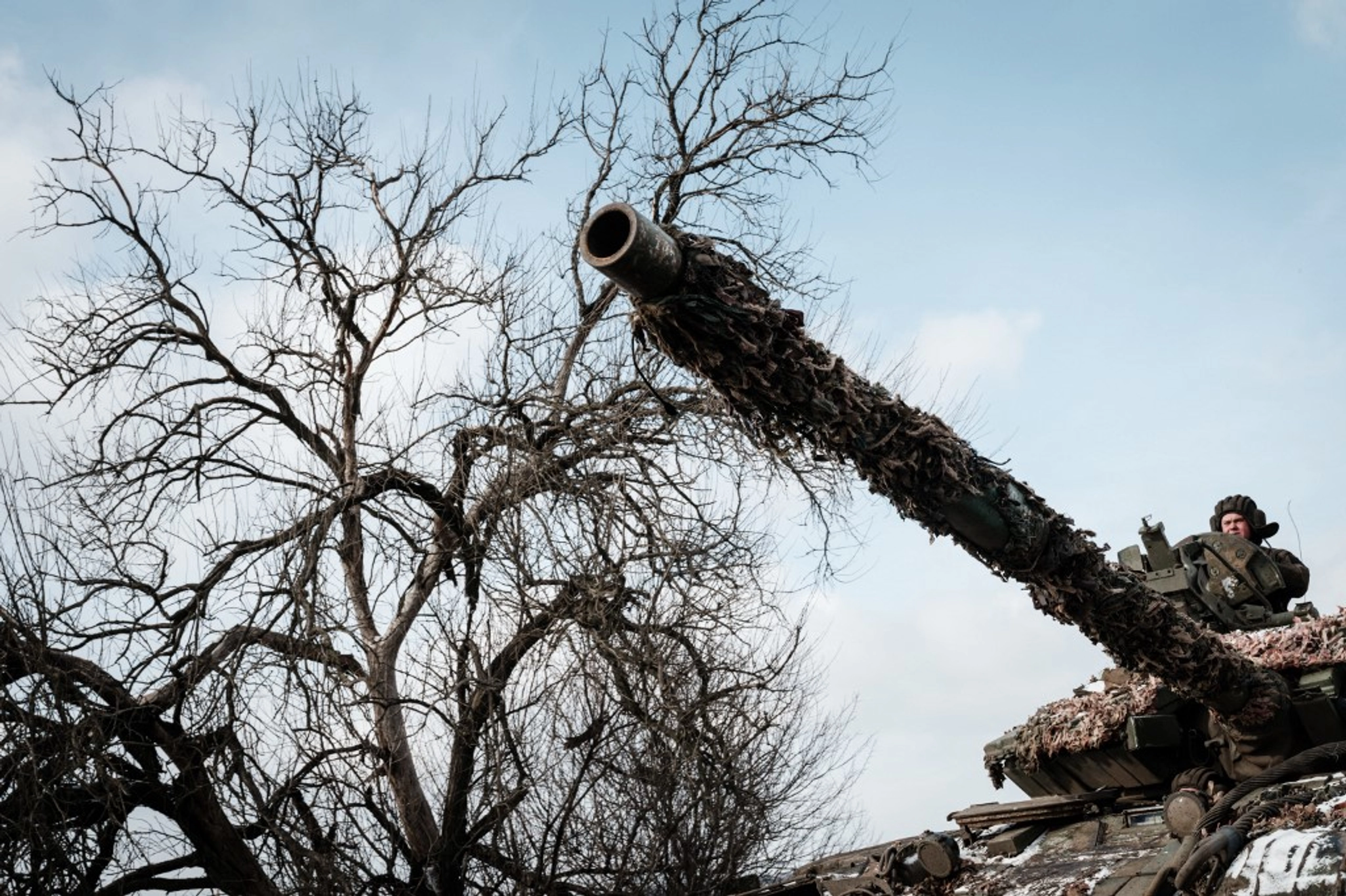 On Ukraine Frontline Troops Plead for More Tanks, Munitions