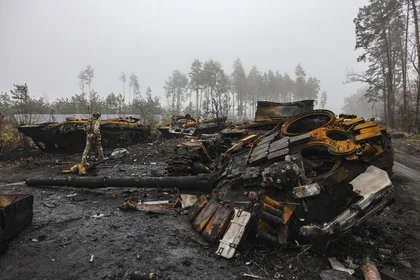 Росія, ймовірно, втратила близько половини танків у війні з Україною, - Пентагон