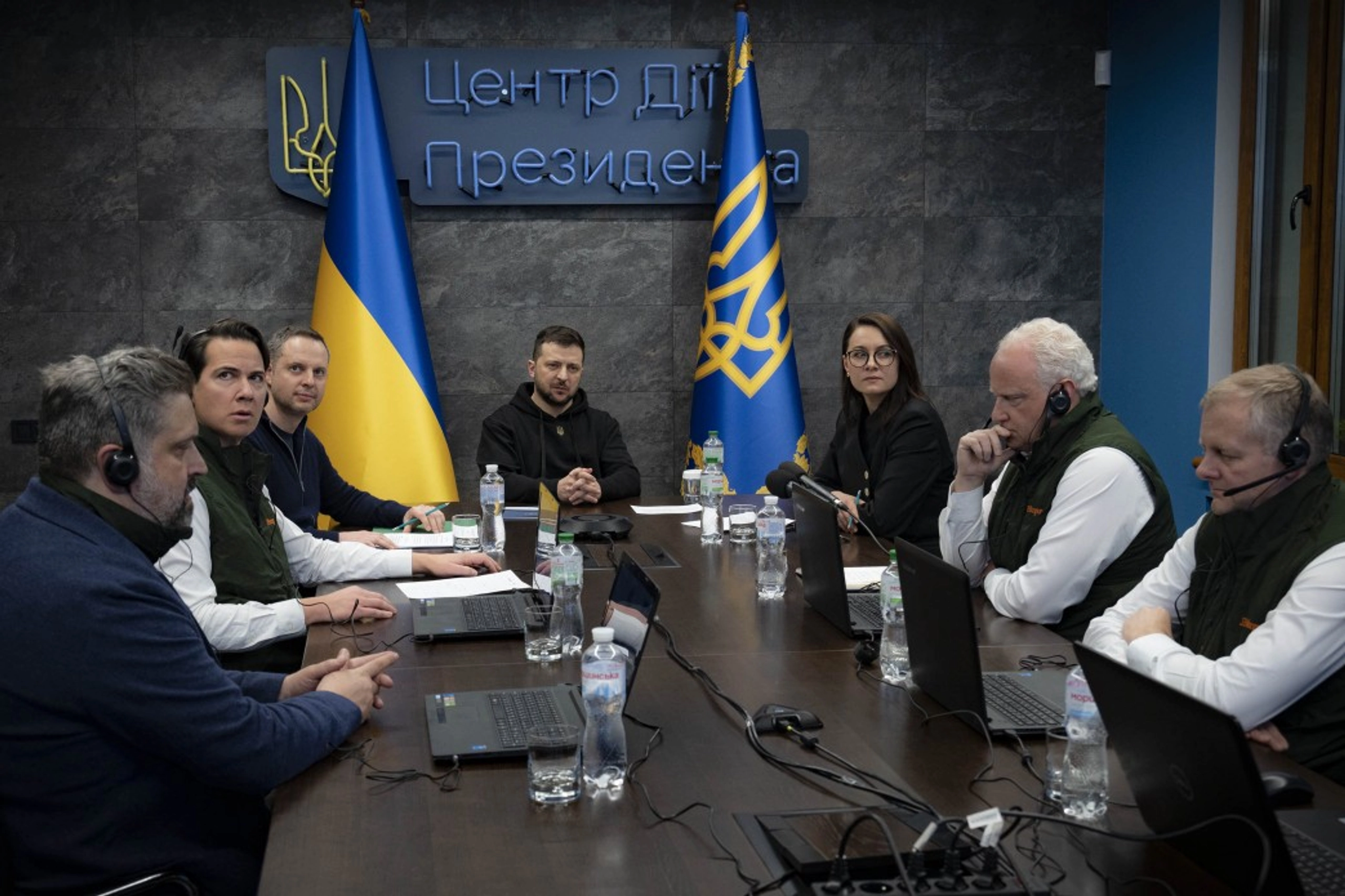 President Zelenskyy Meets With JP Morgan, Takes Part in Investment Summit