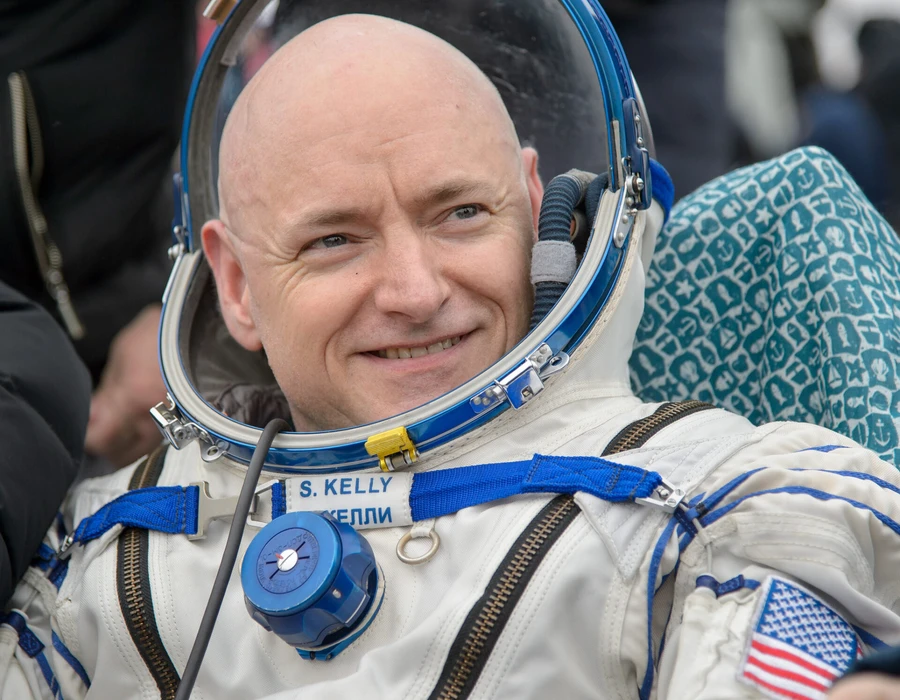 Астронавт Келлі закликав Маска повернути Україні повний доступ до Starlink
