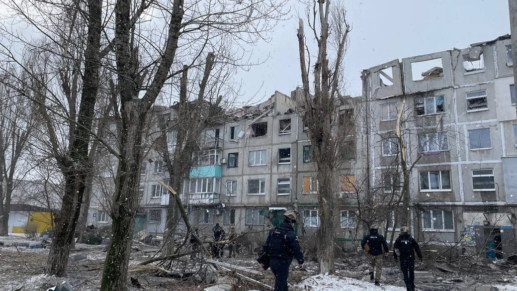 Росія вдарила по житловому кварталу Покровська, понад десяток поранених
