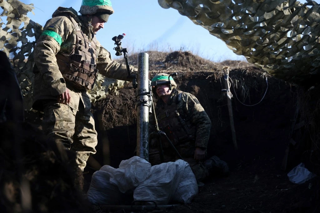 Ukraine Needs Simple Mortars – Not Only F16s