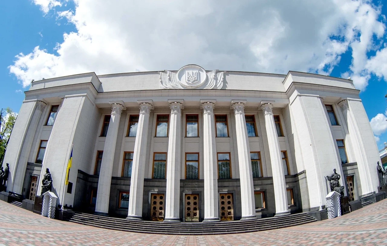 Україна хоче запровадити санкції проти всіх банківських та небанківських установ Росії