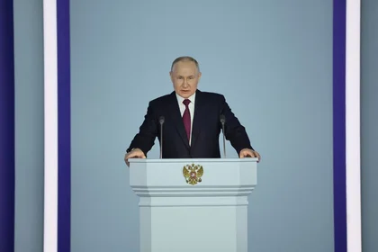 بوتين: روسيا تقاتل من أجل "أراضيها التاريخية"