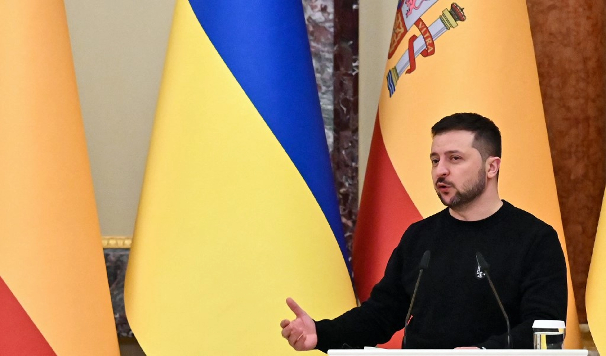 On War Anniversary Eve, Zelensky Says Ukraine 'Will Prevail' - Roundup.