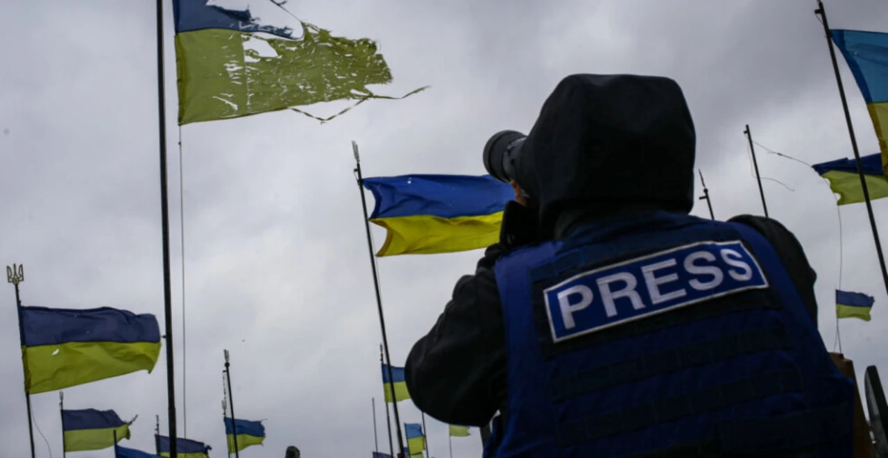 РФ за рік скоїла майже півтисячі злочинів проти журналістів та медіа в Україні