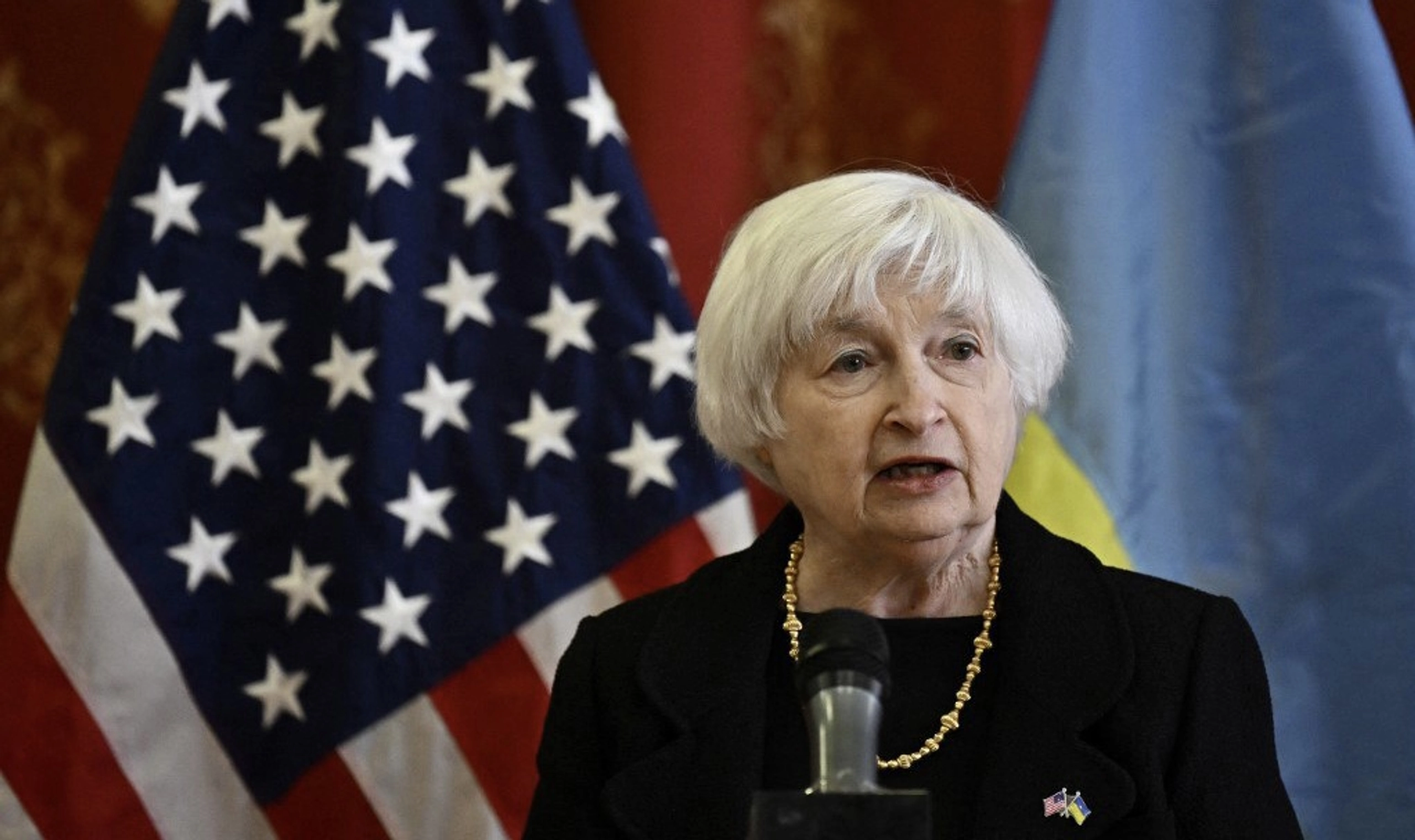 US Sending Ukraine Another $1 Billion, Yellen Says in Kyiv