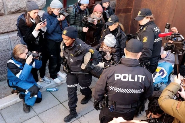 Грету Тунберг затримали на протесті в Осло