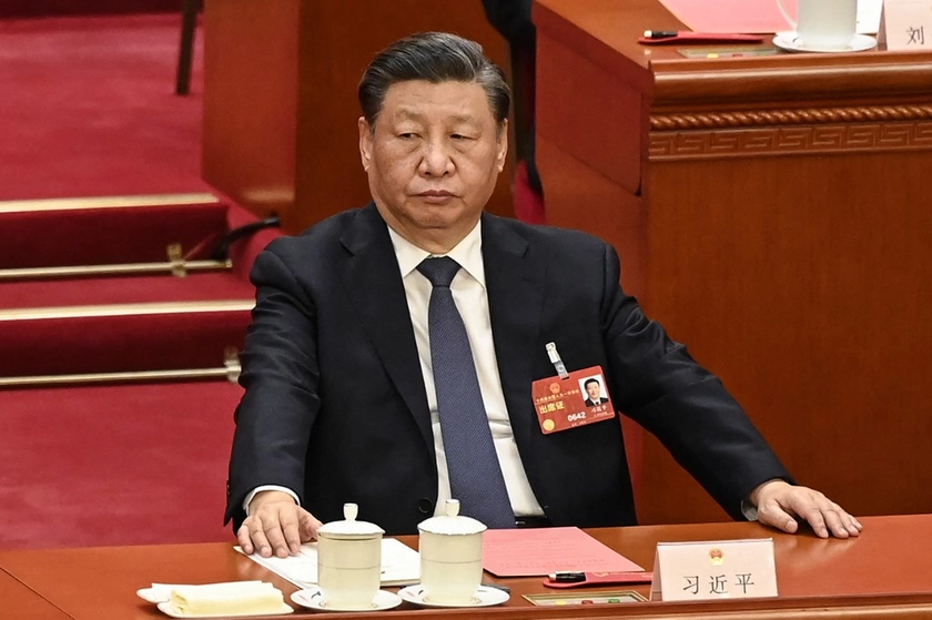 China's Xi Plays Peacemaker on Russia Visit