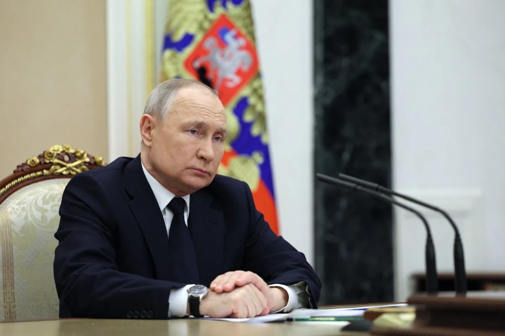 Putin Says Russia Will Deploy Tactical Nuclear Weapons in Belarus