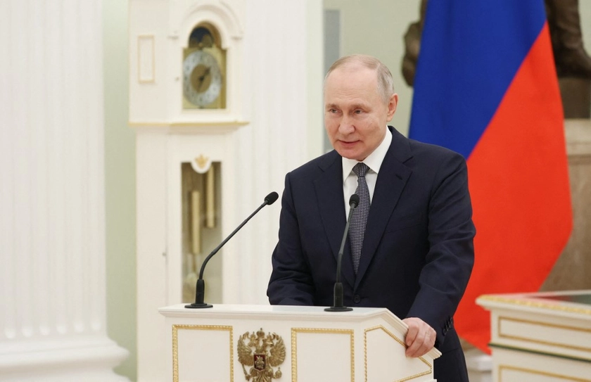 EXPLAINED: The Gross Hypocrisy Behind Putin’s Latest Tactical Nuke Announcement
