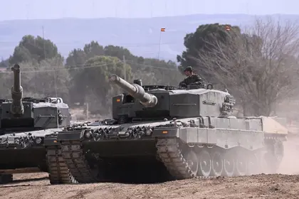 شولتز: ألمانيا سلّمت أوكرانيا دبابات ليوبارد