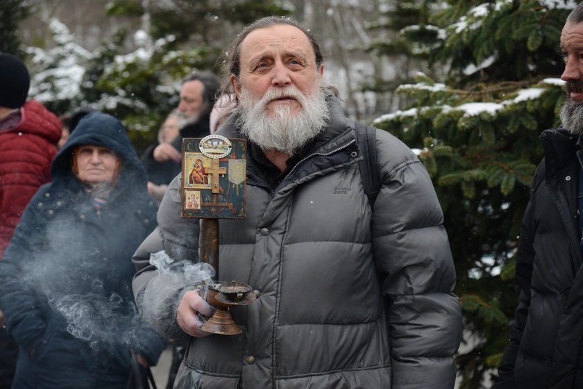 Tensions Boil at Kyiv's Pechersk Lavra on Eviction Day