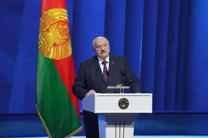 Kremlin Ally Lukashenko Urges 'Truce' in Ukraine
