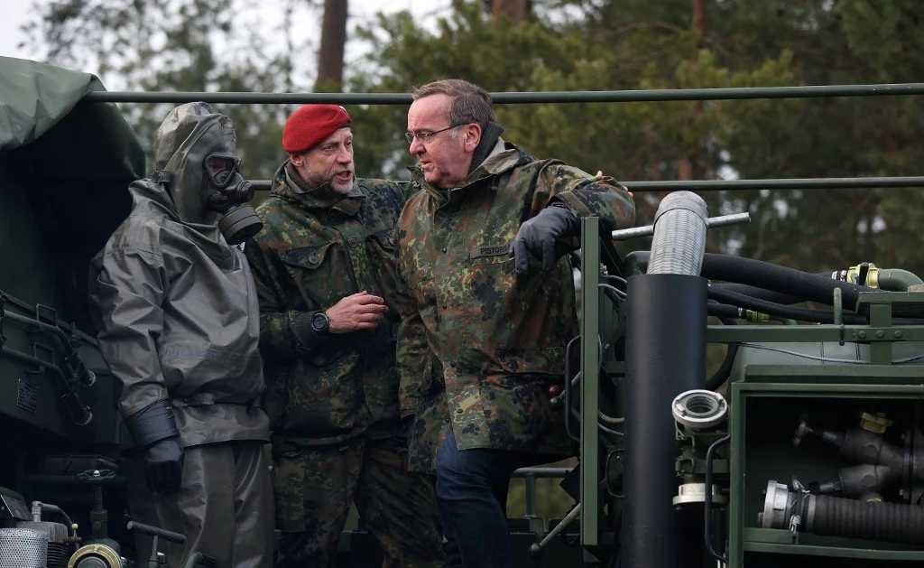 Німеччина не зможе повністю закрити військові потреби до 2030 року, - міністр оборони