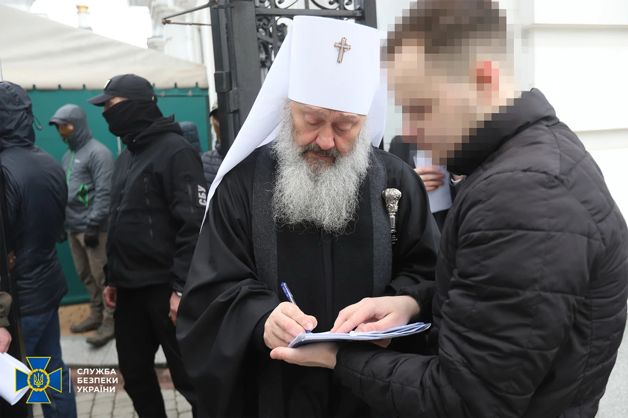 СБУ офіційно підтвердила вручення підозри митрополиту Павлу