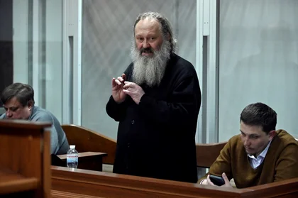 Russia-backed Church Leader Under House Arrest as Kyiv Lavra Conflict Intensifies