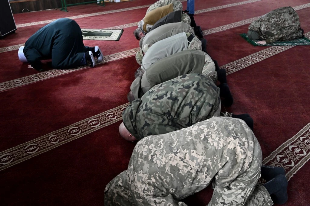 Praying for Victory: Ukraine Muslims Mark Ramadan