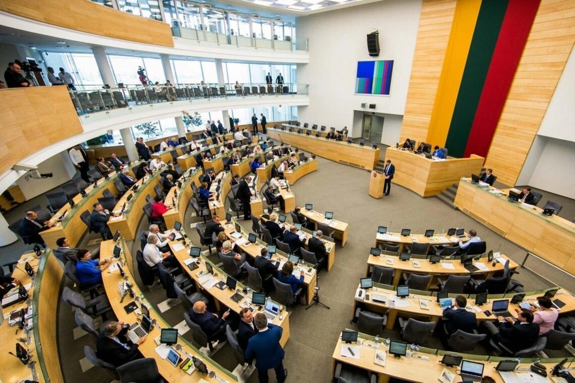 Парламент Литви заборонив росіянам купувати нерухомість у країні