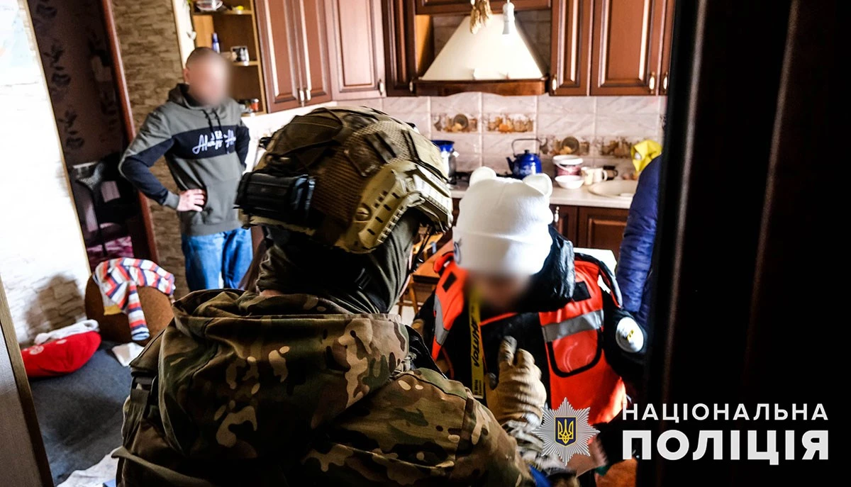 Parents Hide Children in Avdiivka, to Avoid Forced Evacuation