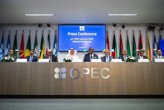 Is Saudi Arabia Saving Putin? Do OPEC+ Countries Know Something? - Vimarsana News