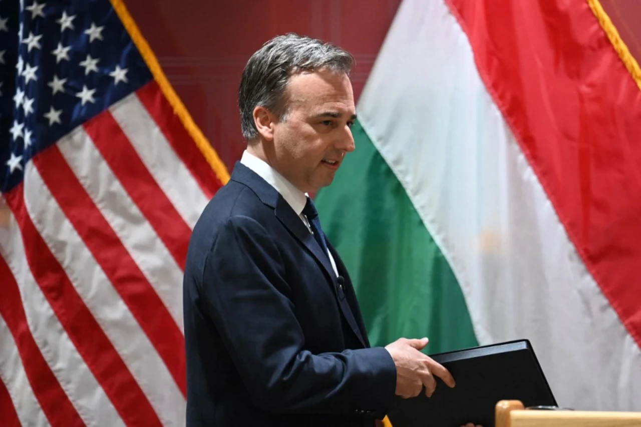 الولايات المتحدة تفرض عقوبات على البنوك المدعومة من روسيا في المجر