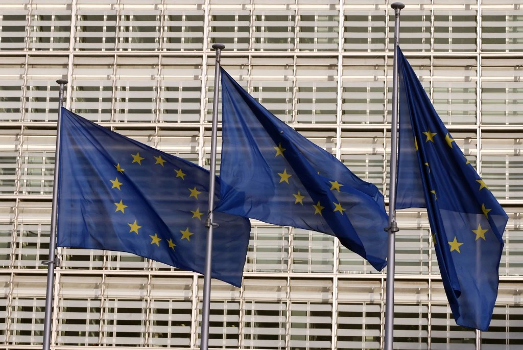 Єврокомісія відреагувала на рішення Польщі та Угорщини заборонити імпорт зерна з України