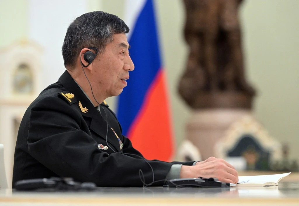 China Minister Hails 'Strong' Russia Ties in Putin Meeting