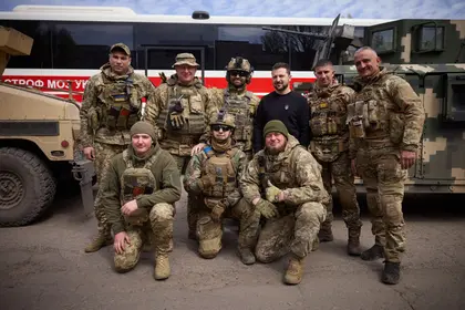 Zelensky on the Front Line Again, Visiting Embattled Avdiivka