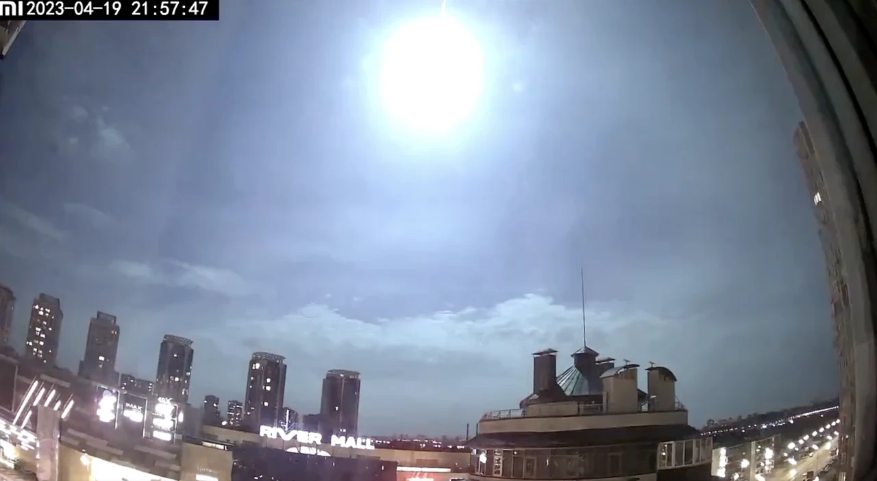 EXPLAINED: What Blew Up in the Skies Over Kyiv Last Night?