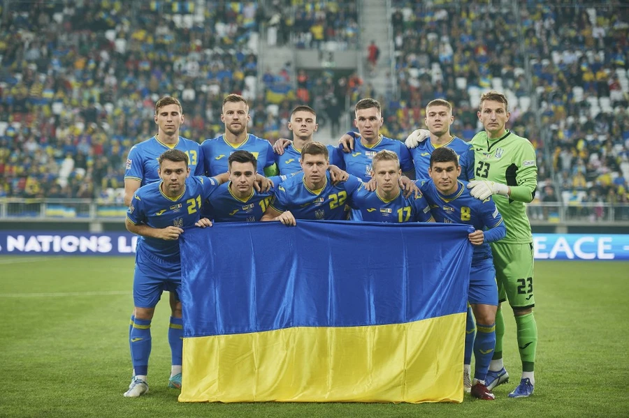 Як європейський футбол допомагає Україні