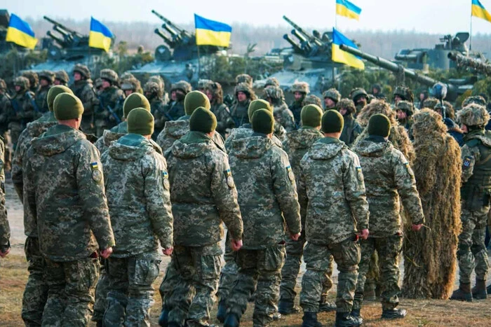 Україна готується почати контрнаступ у травні - NYT
