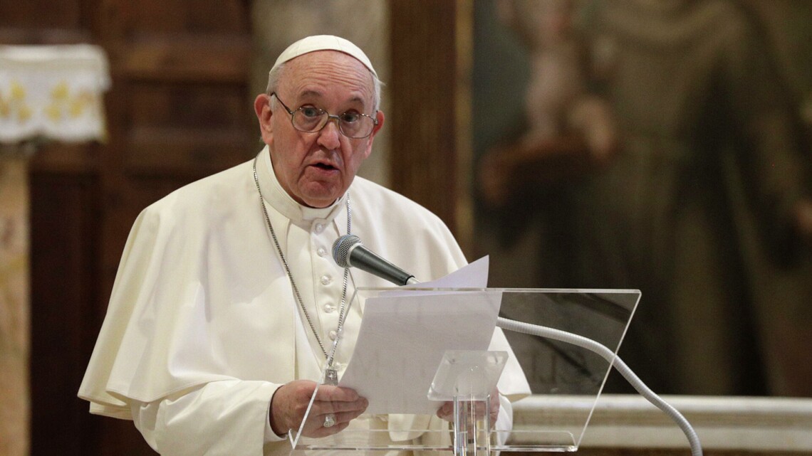 Папа Римський заявив про секретну місію Ватикану у досягненні миру в Україні