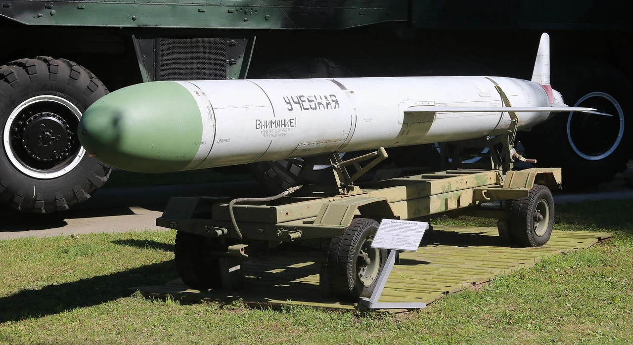 Kh-555 Cruise Missile: A Soviet-Era Weapon Used as a Tool Terrorize Civil Population in Ukraine