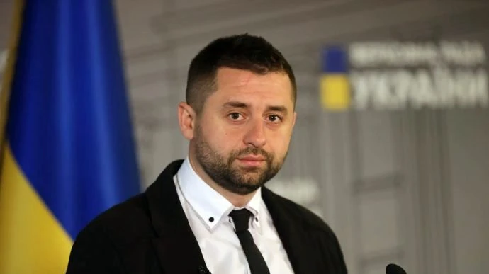 Ukrainian Lawmakers Urged to Postpone Resolution on Military Bonus