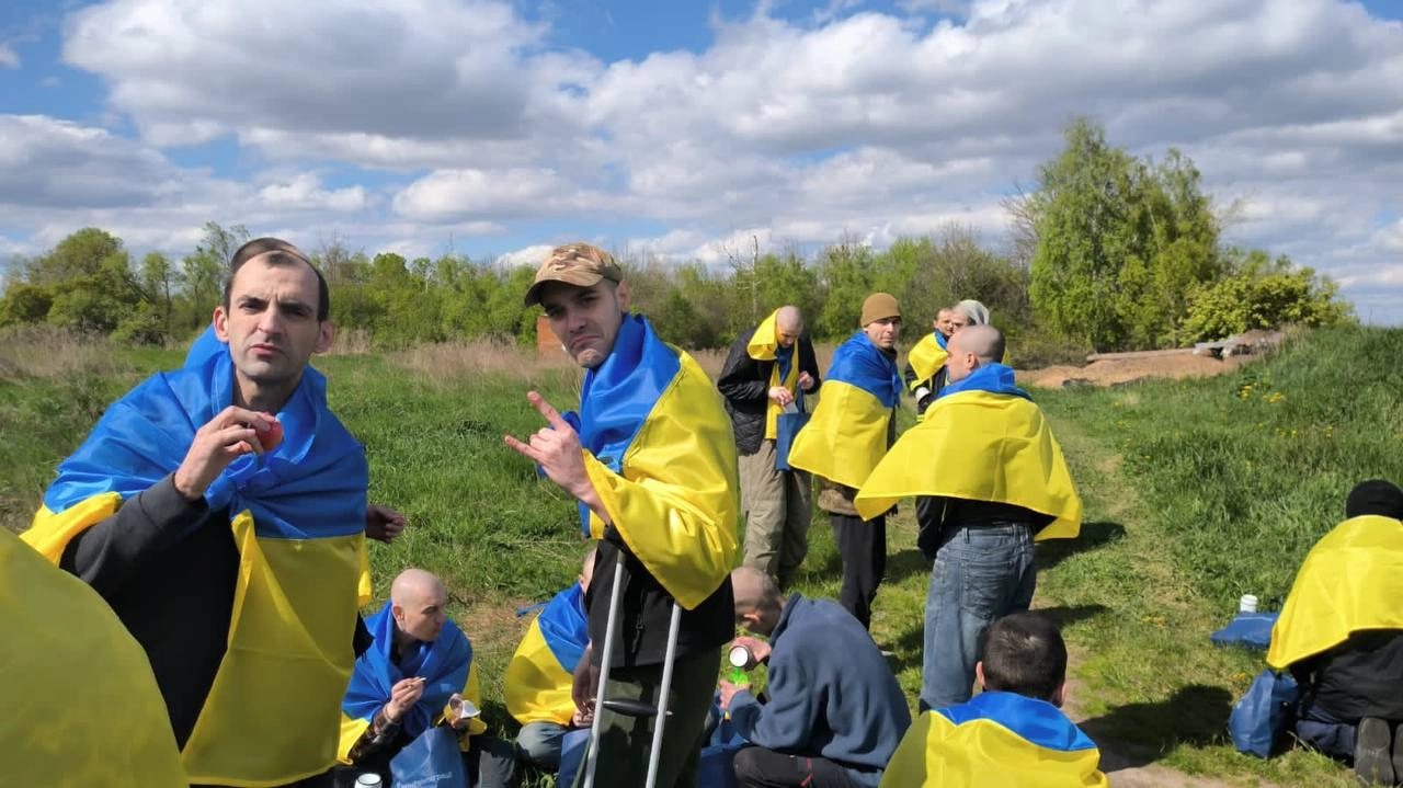 З російського полону повернули 45 захисників «Азовсталі»