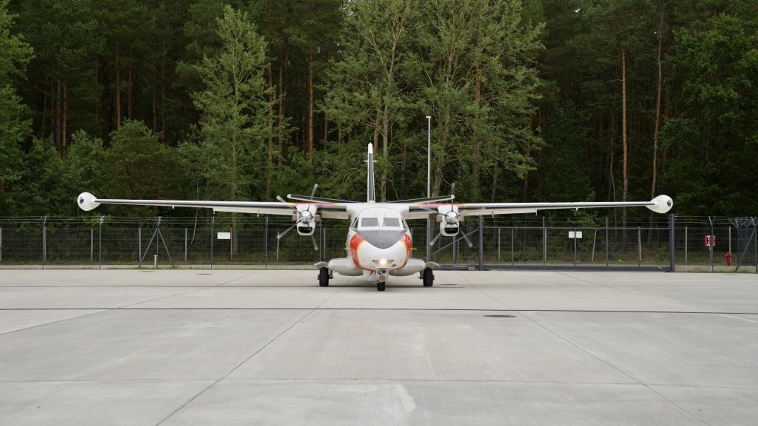 Російський Су-35 перехопив літак Польщі над Чорним морем