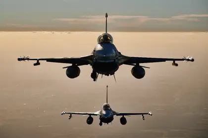 Чому Україна потребує yніверсальних винищувачів F-16
