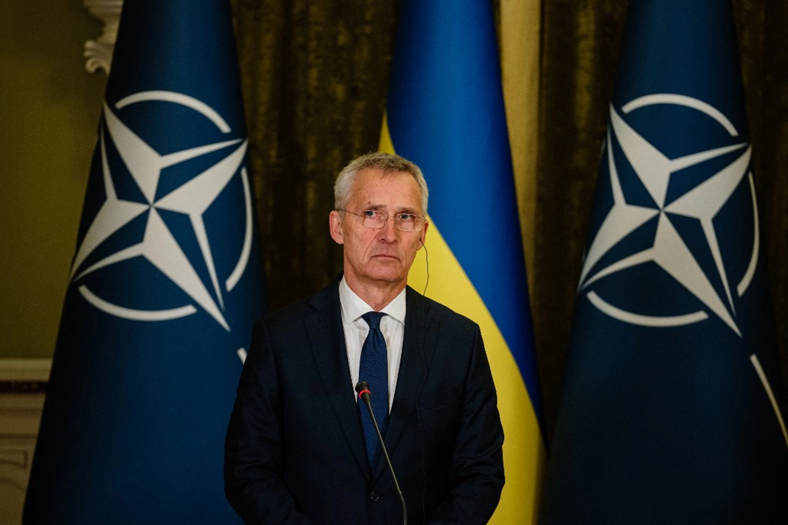 Stoltenberg: Ukraine Must Win War Before Discussing NATO Membership